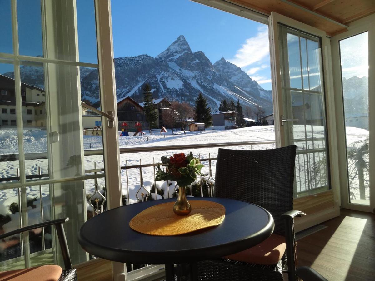 Appartements Loisachpromenade Ehrwald Exteriör bild
