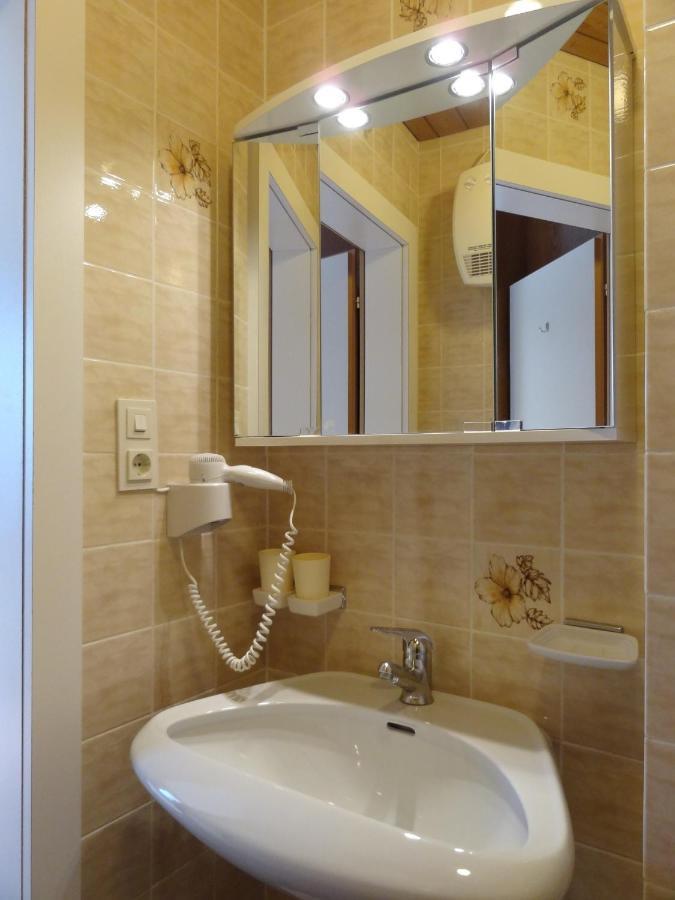 Appartements Loisachpromenade Ehrwald Exteriör bild