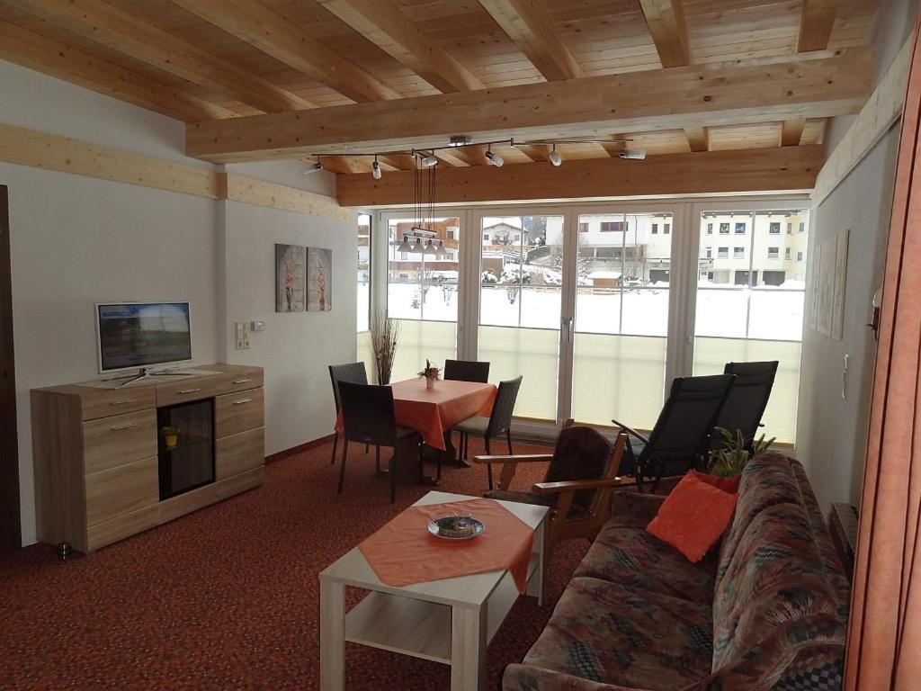 Appartements Loisachpromenade Ehrwald Exteriör bild